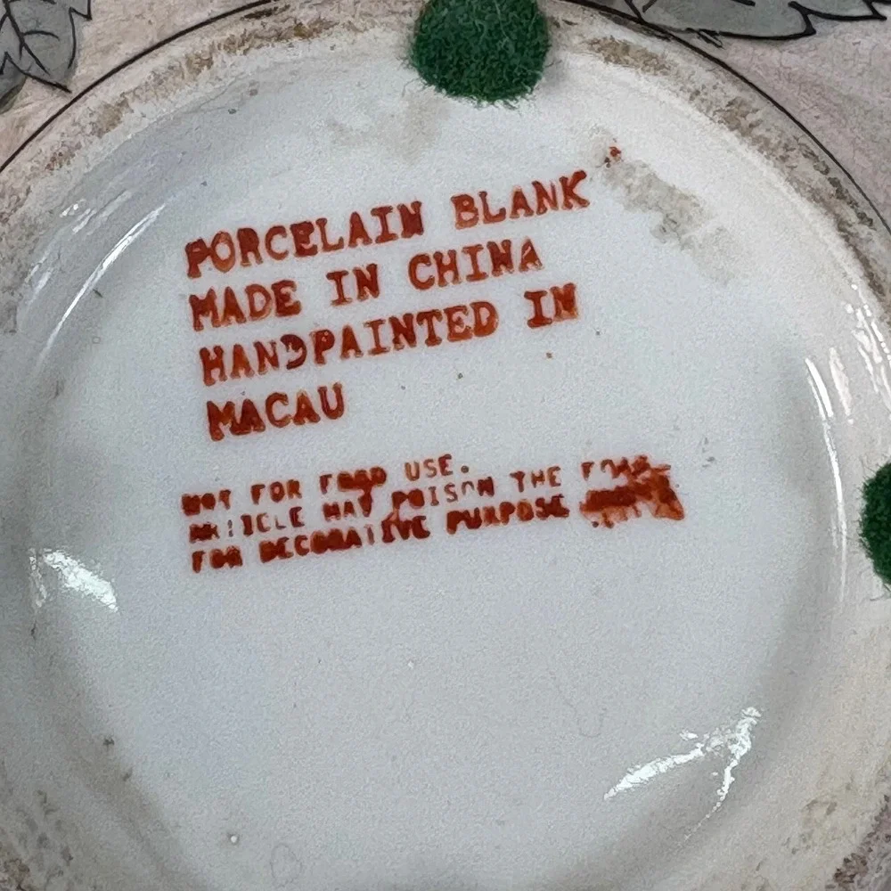 Vintage Chinese Macau Famille Rose Hand Painted Lotus Scallop Bowl‎ 8
